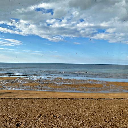 La Canadienne Courseulles-sur-Mer Dış mekan fotoğraf